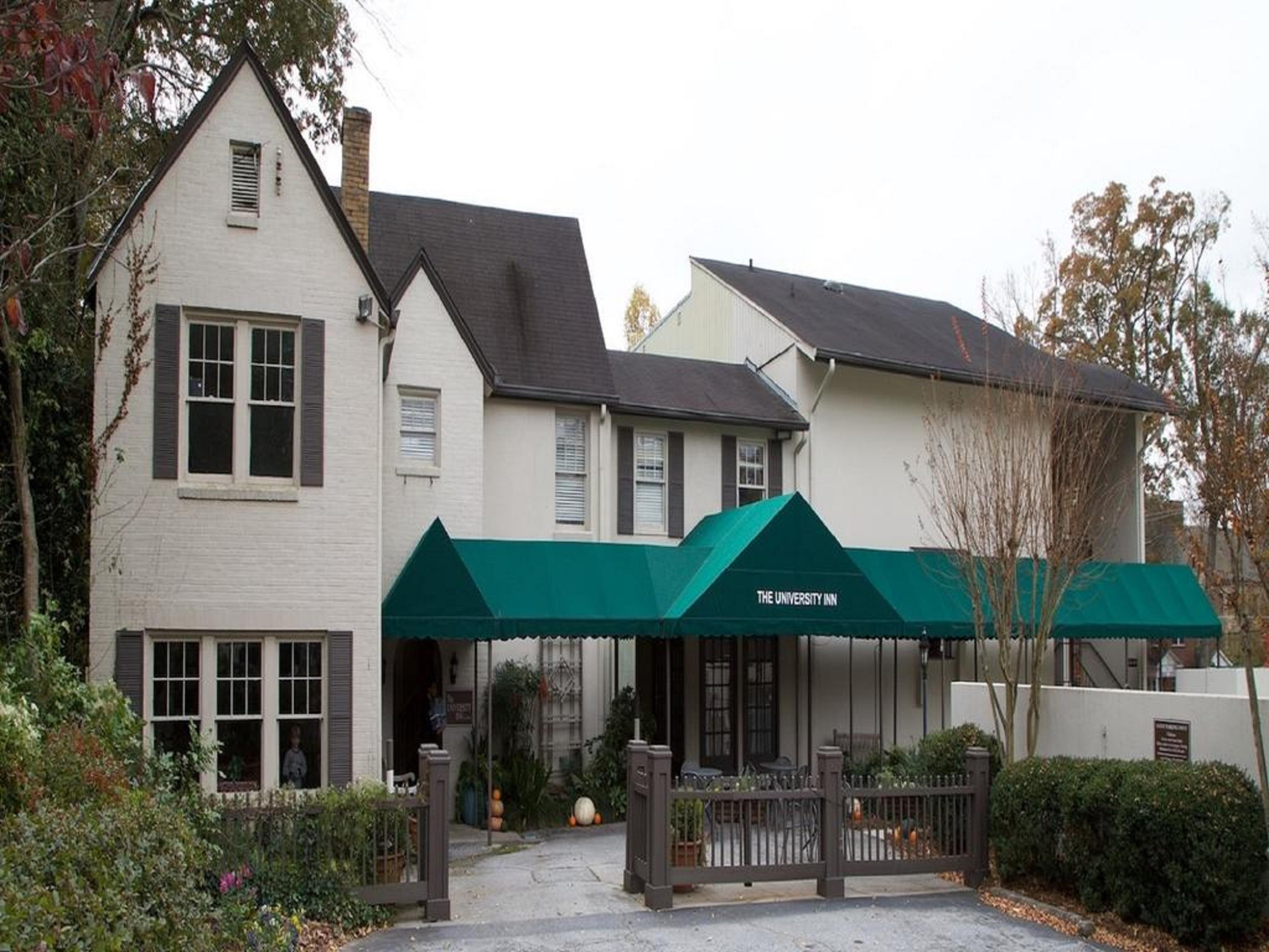 The University Inn At Emory Druid Hills Buitenkant foto